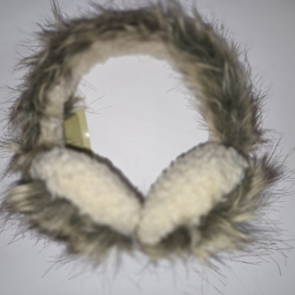 From the Makers of UGG EARMUFFS, WARM BLACK FAUX FUR BIGFOOT EARMUFFS, main image 4